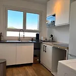 Hye029-234 T2-4 Personnes- *